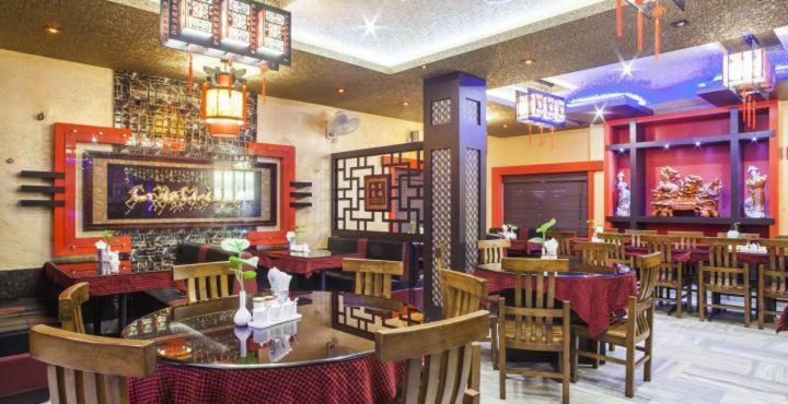 Hotel Lee Garden Пури Экстерьер фото